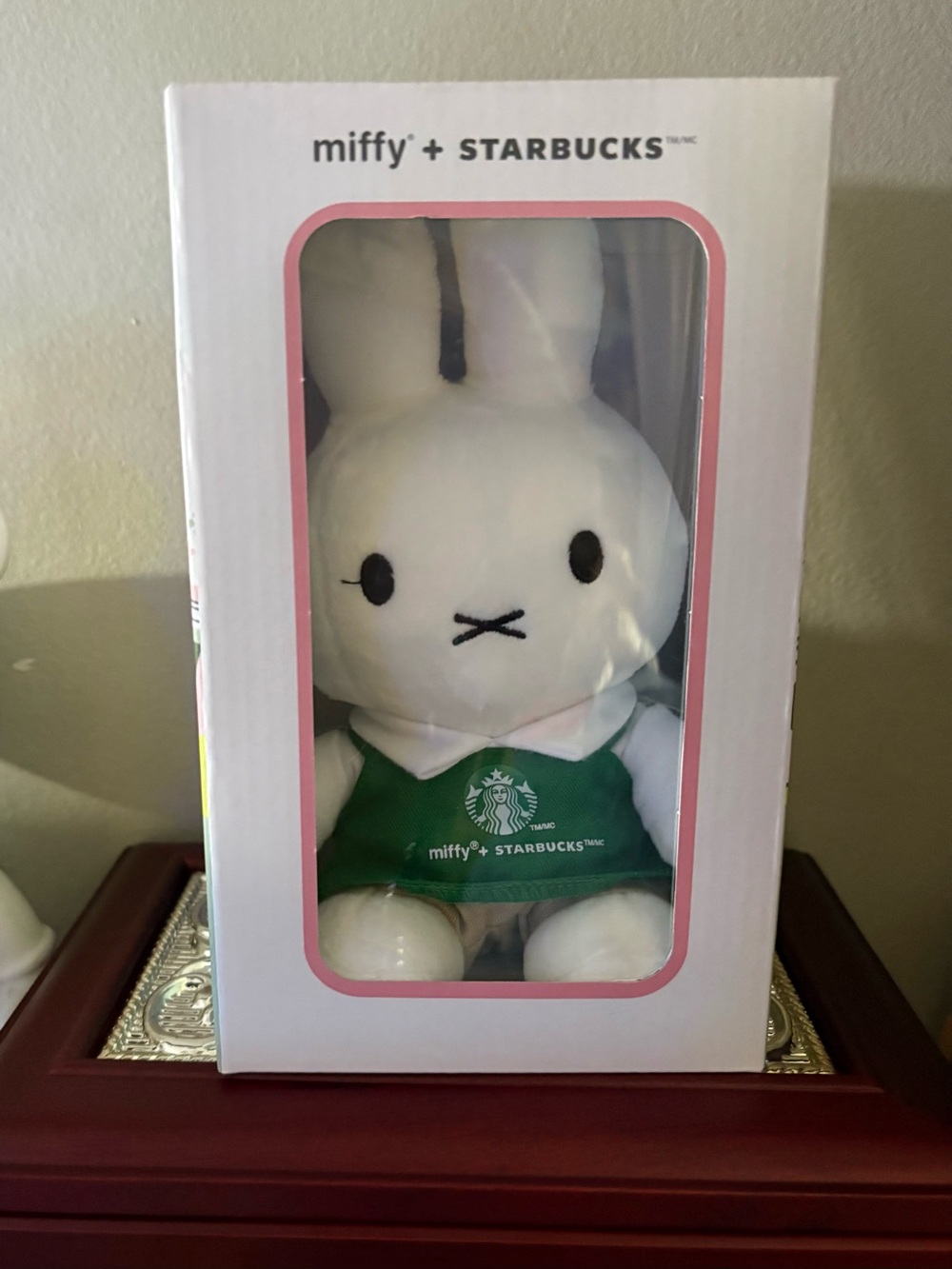 miffy x STARBUCKS Plush Bunny in Green Apron New